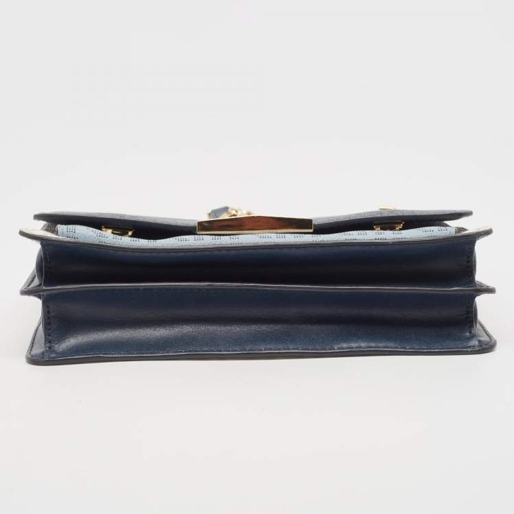 Pre Owned Michael Kors Blue/White Signature Coated Canvas and Leather Jade Shoulder Bag