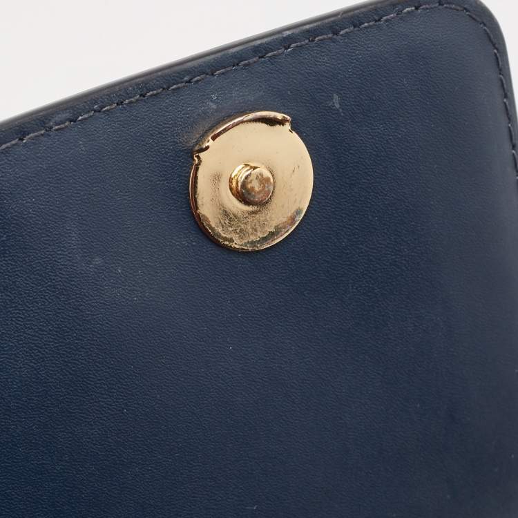 Pre Owned Michael Kors Blue/White Signature Coated Canvas and Leather Jade Shoulder Bag