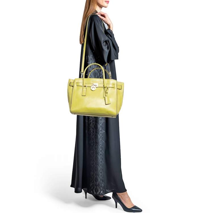 Pre Owned Michael Kors Lime Green Leather Hamilton Tote