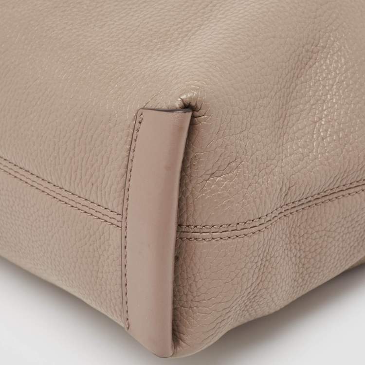 Pre Owned Michael Kors Grey Leather Isabelle Hobo