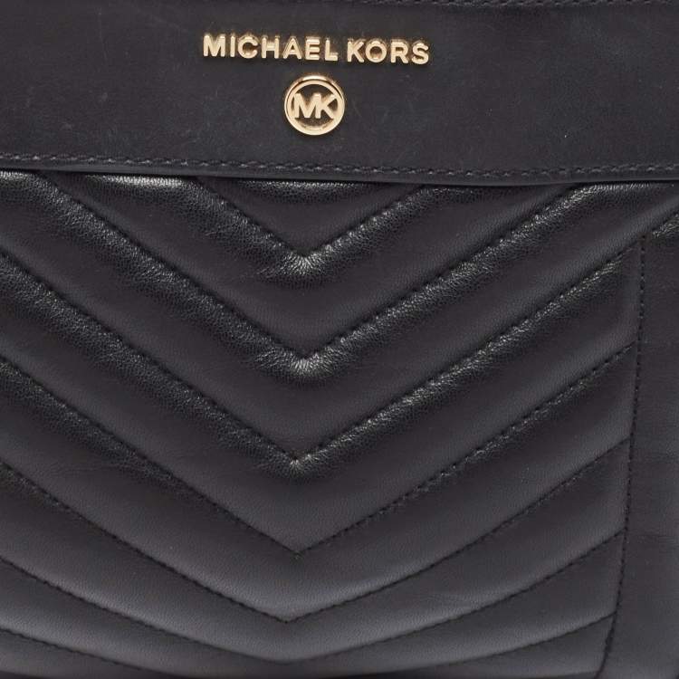 Pre Owned Michael Kors Black Quilted Leather Susan Chain Bag