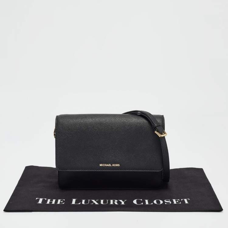 Pre Owned Michael Kors Black Leather Jet Set Crossbody Bag