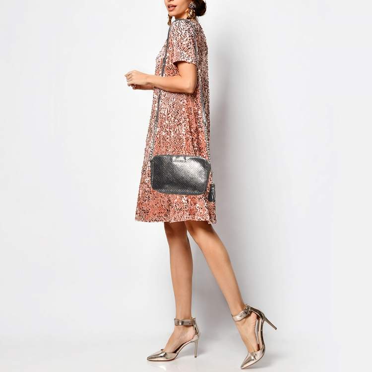 Pre Owned Michael Kors Metallic Grey Textured Leather Ginny Camera Crossbody Bag