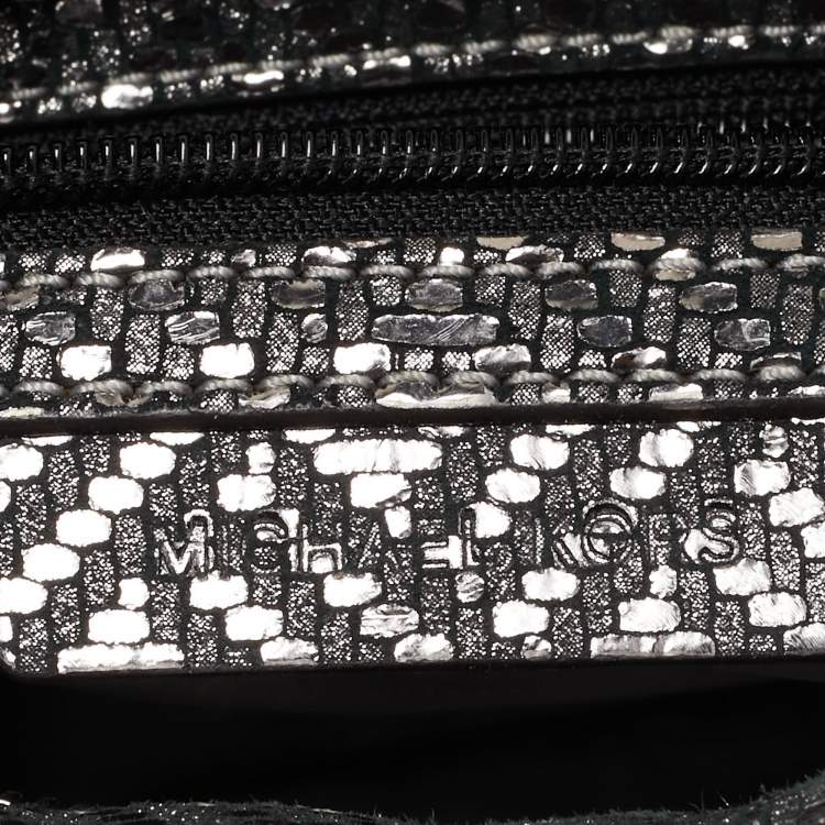 Pre Owned Michael Kors Metallic Grey Textured Leather Ginny Camera Crossbody Bag