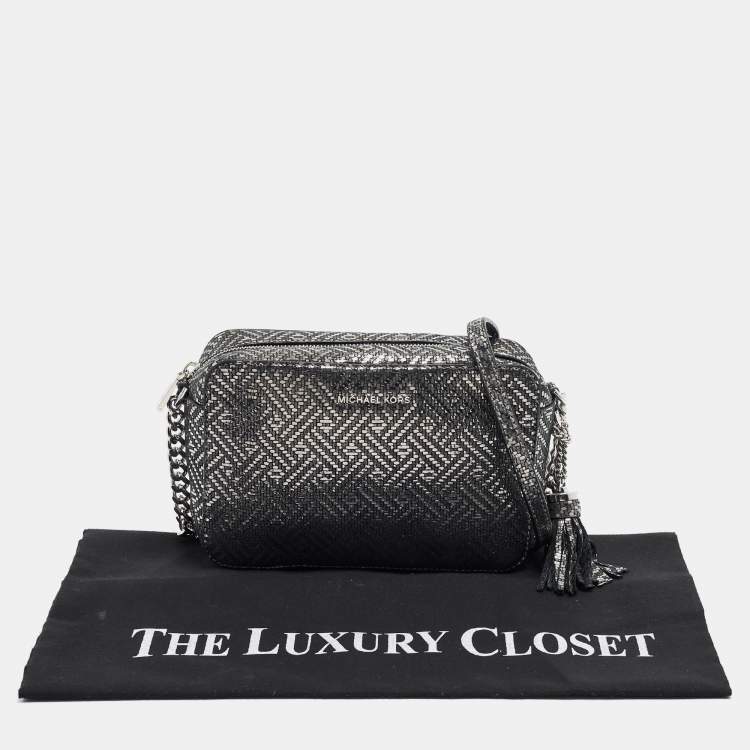 Pre Owned Michael Kors Metallic Grey Textured Leather Ginny Camera Crossbody Bag