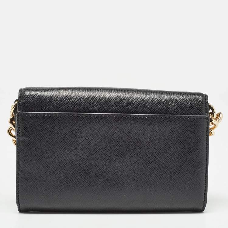 Pre Owned Michael Kors Black Leather Mini Envelope Crossbody Bag