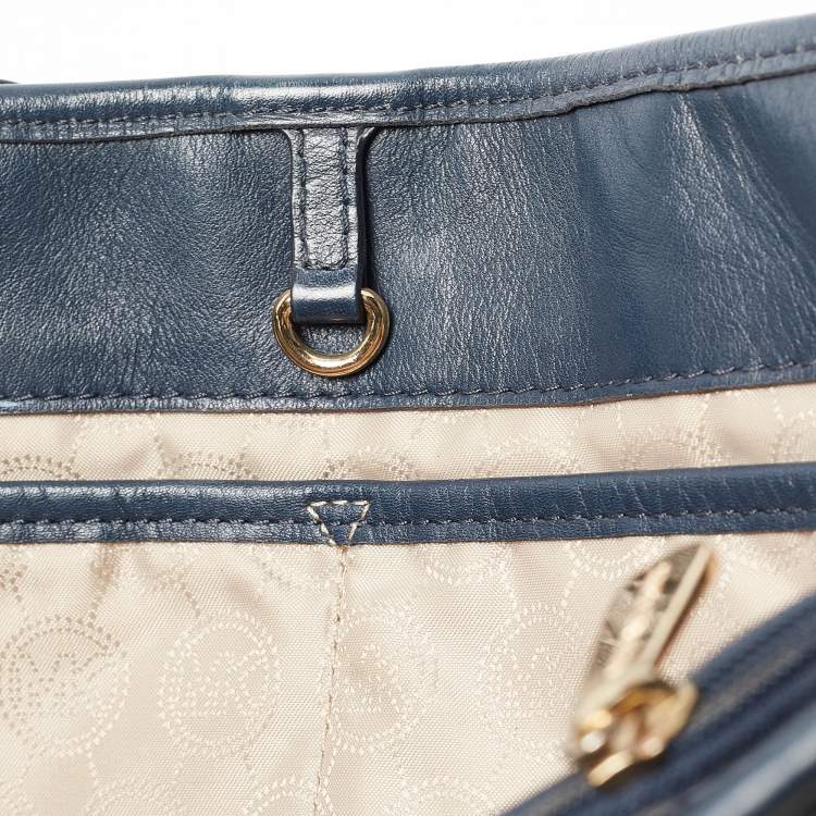 Pre Owned Michael Kors Navy Blue/White Signature Coated Canvas and Leather Jet Set Tote