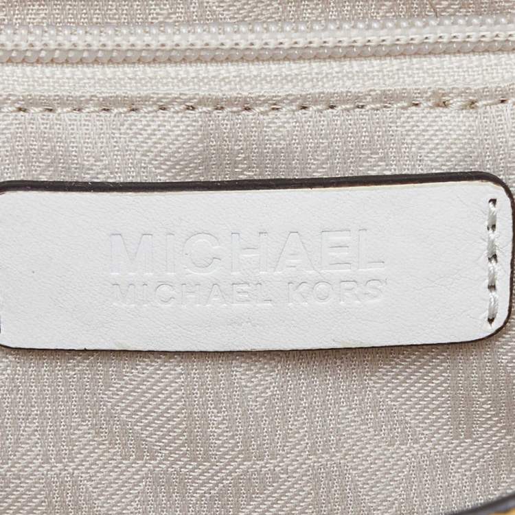 Pre Owned Michael Kors White/Beige Woven Raffia and Leather Gabriella Top Handle Bag