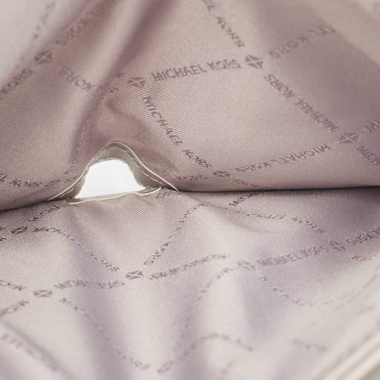 Pre Owned Michael Kors Grey/White Signature Coated Canvas and Leather Adele Wristlet Wallet