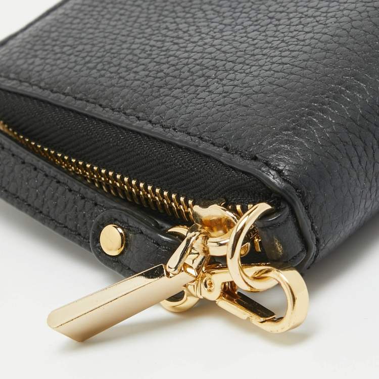 Pre Owned Michael Kors Black Leather Logo Zip Around Wristlet Wallet
