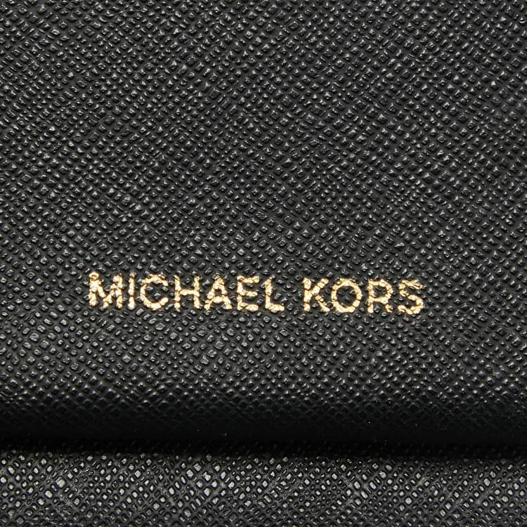 Pre Owned Michael Kors Black Leather Logo Zip Around Wristlet Wallet