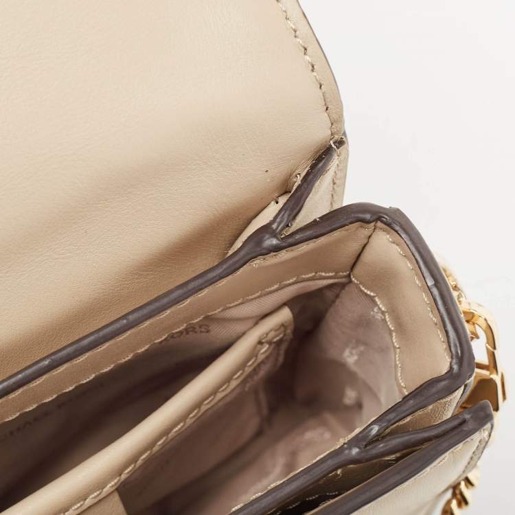 Pre Owned Michael Kors Beige Leather Beaded Gusset Jade Chain Clutch