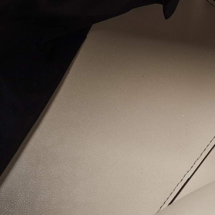 مملوكة مسبقًا Michael Kors Grey Leather Eden Tote