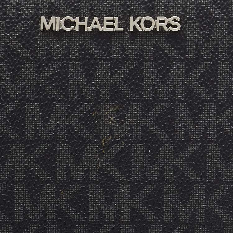 Pre Owned Michael Kors Black/Grey Signature Coated Canvas Zip Around Wallet