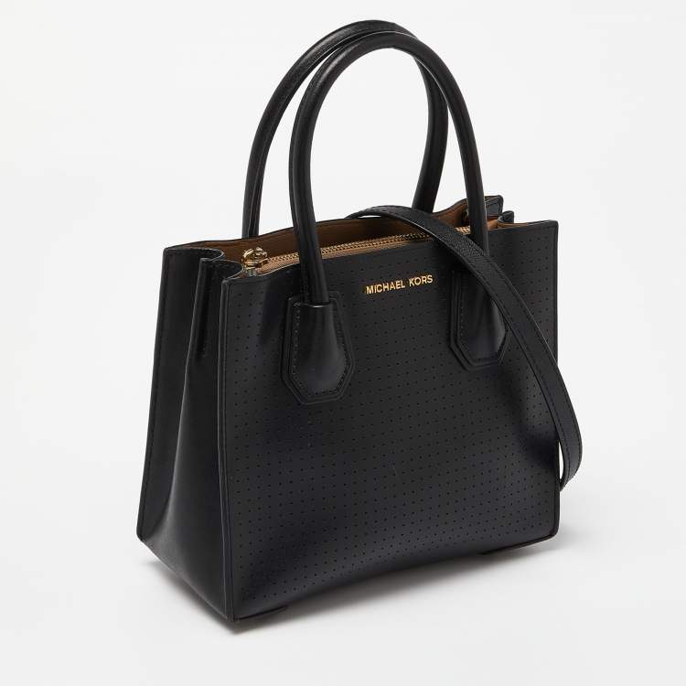 Pre Owned Michael Kors Black Perforated Leather Mercer Tote