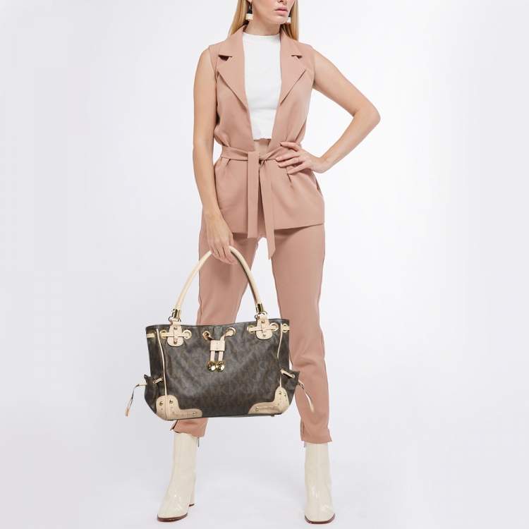 مملوكة مسبقًا Michael Kors Brown/Beige Monogram Coated Canvas and Leather Drawstring Bag