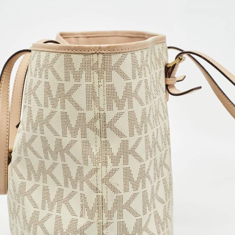 Pre Owned Michael Kors Beige/White Signature Coated Canvas and Leather Jet Set Tote