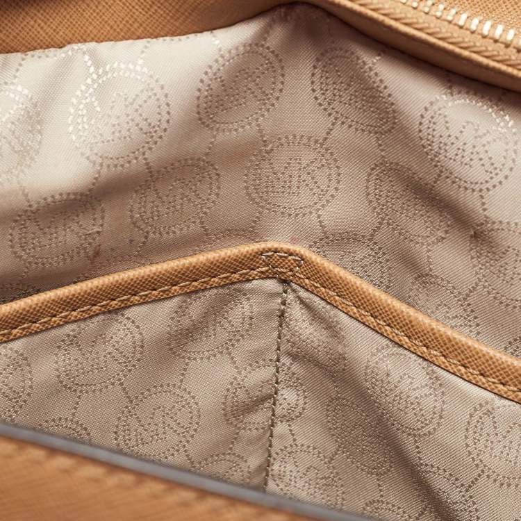 Pre Owned Michael Kors Brown Saffiano Leather Large Selma Tote