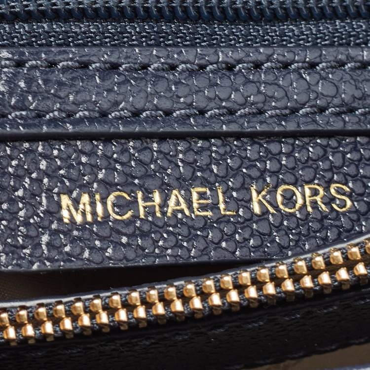Pre Owned Michael Kors Dark Blue/White Leather Large Whitney Convertible Shoulder Bag