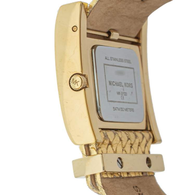 Pre Owned Michael Kors Yellow Gold Plated Stainless Steel MK2133 Women's Wristwatch 38 mm