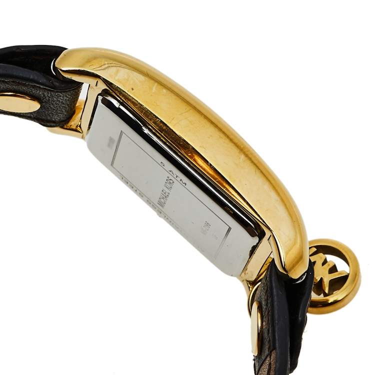 Pre Owned Michael Kors Gold Tone Stainless Steel Charm Jet Set MK2166 Women's Wristwatch 26 mm