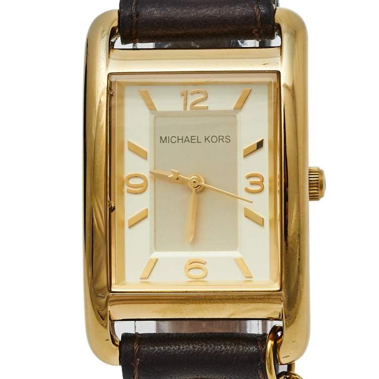 Pre Owned Michael Kors Gold Tone Stainless Steel Charm Jet Set MK2166 Women's Wristwatch 26 mm