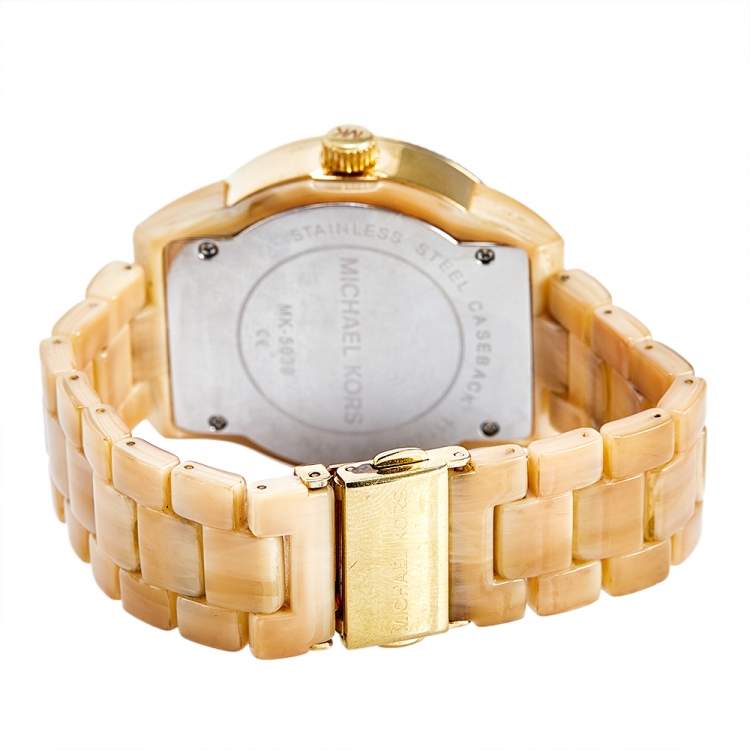 Pre Owned Michael Kors Mother of Pearl Gold Plated Stainless Steel Horn Resin Jet Set MK-5039 Women's Wristwatch 37 mm