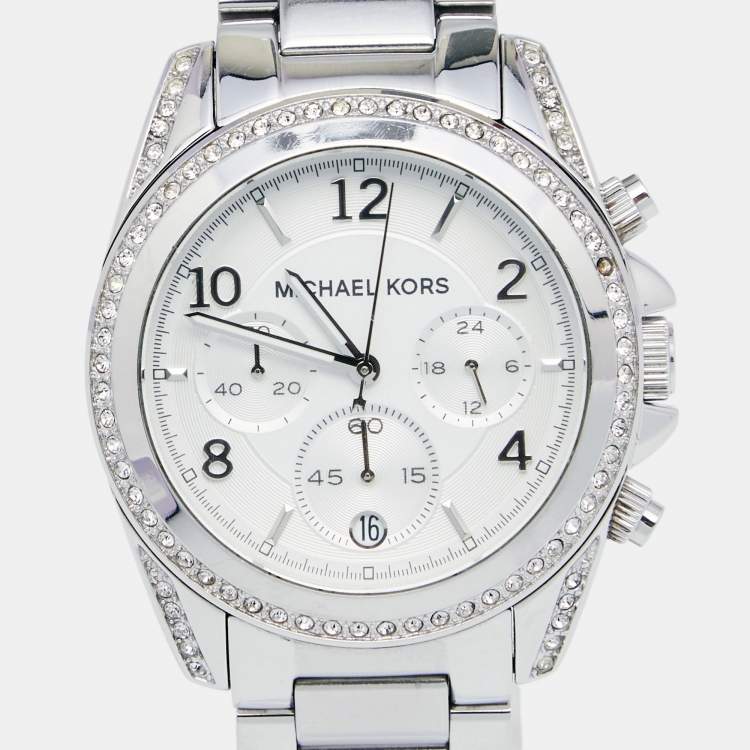 Pre Owned Michael Kors Silver Stainless Steel Crystal MK5165 Women's Wristwatch 39 mm