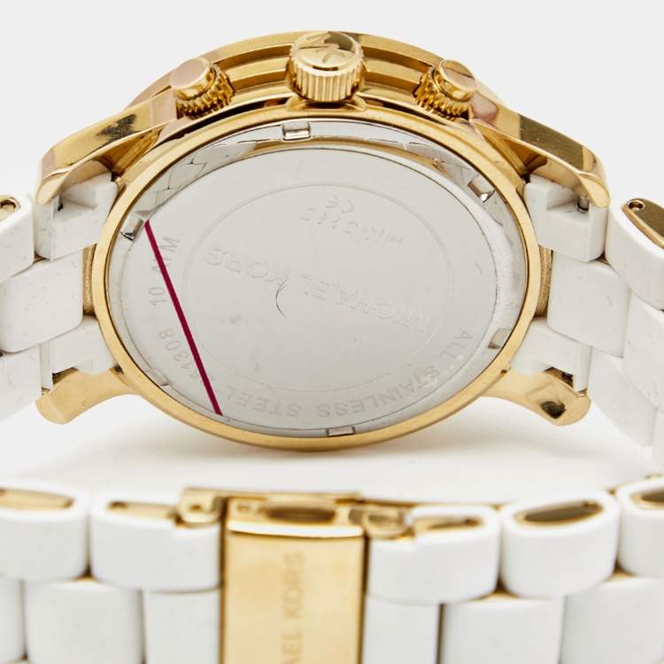 Pre Owned Michael Kors Silver Silicone Gold Plated Stainless Steel Runway MK5145 Women's Wristwatch 39 mm