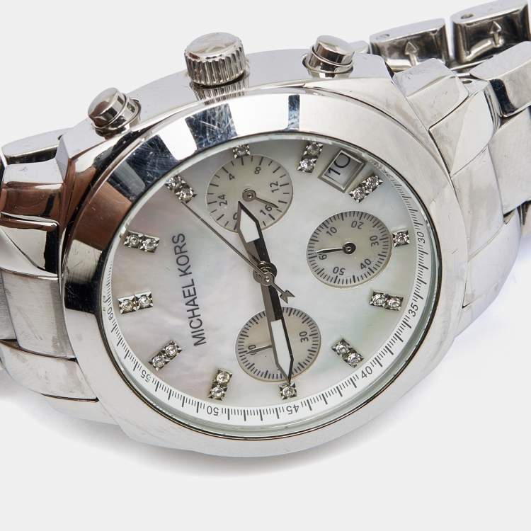 Pre Owned Michael Kors White Mother of Pearl Stainless Steel MK5092 Women's Wristwatch 35 mm