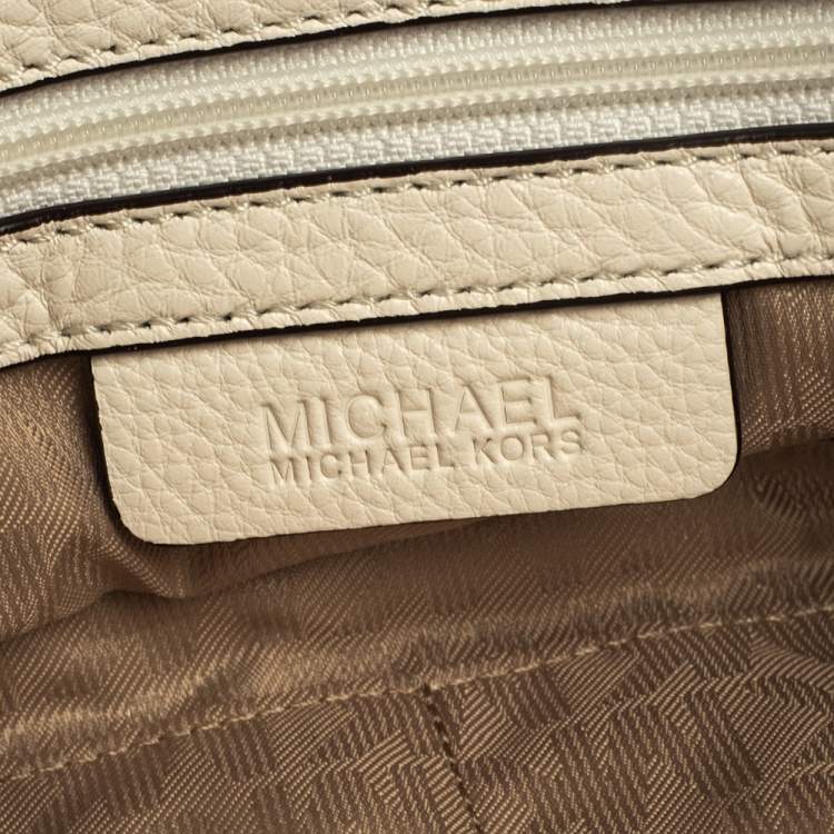 Pre Owned MICHAEL Michael Kors White Leather Jet Set Chain Shoulder Bag