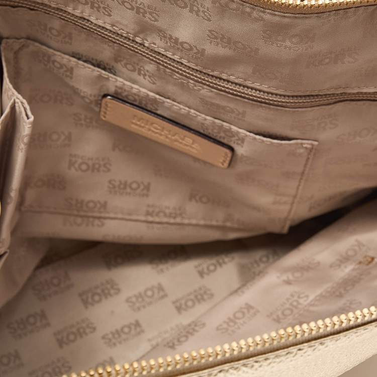 Pre Owned MICHAEL Michael Kors Gold Leather Jet Set Top Zip Tote