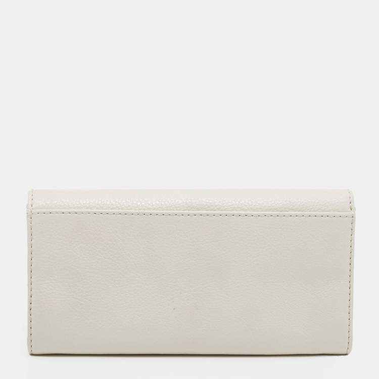 Pre Owned Michael Kors Vanilla Leather Fulton Flap Continental Wallet