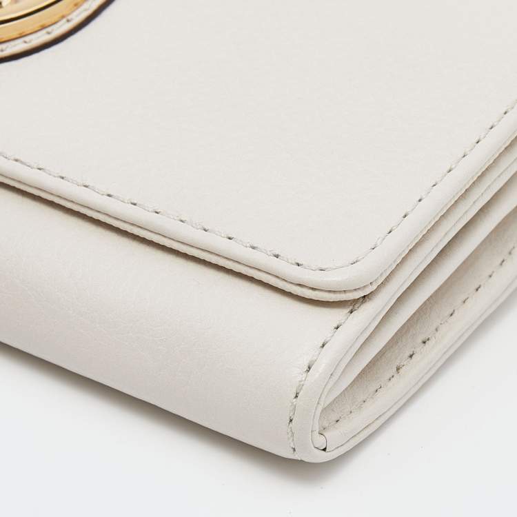 Pre Owned Michael Kors Vanilla Leather Fulton Flap Continental Wallet