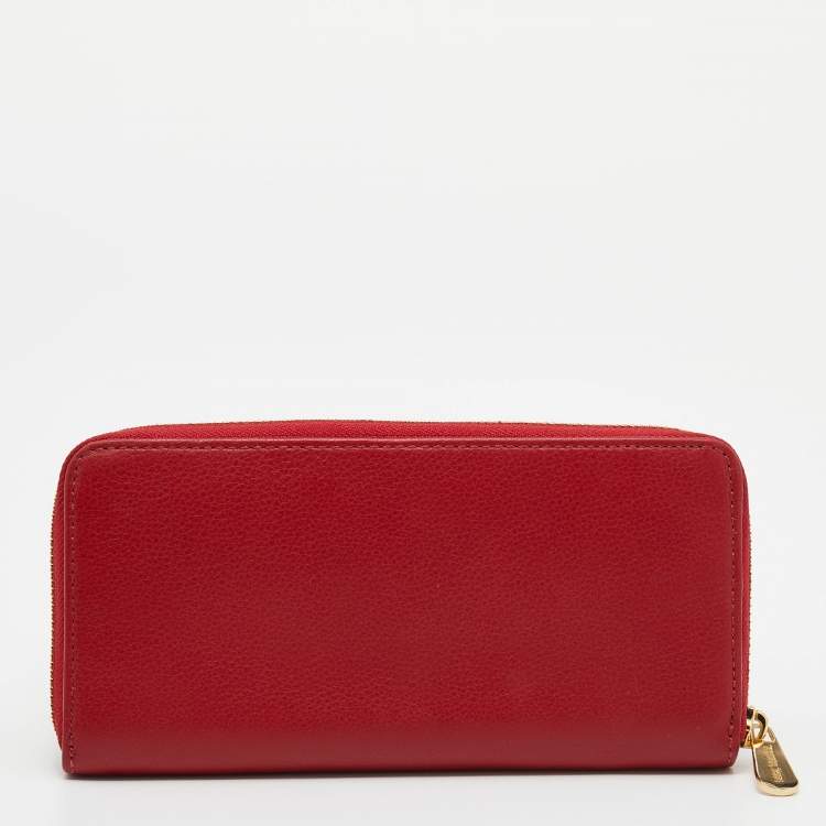 Pre Owned Michael Kors Red Leather Jet Set Zip Around Continental Wallet