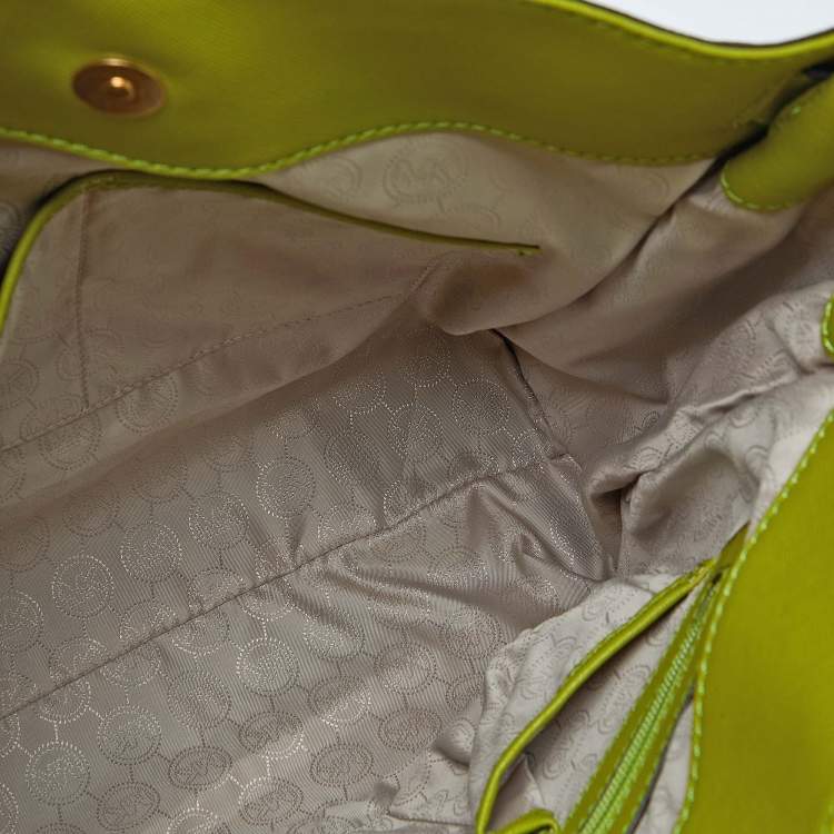 مملوكة مسبقًا MICHAEL Michael Kors Green Leather Large Hamilton North South Tote with Wallet