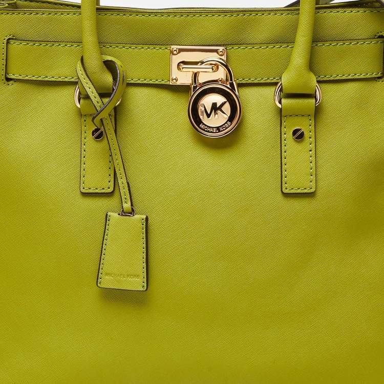 مملوكة مسبقًا MICHAEL Michael Kors Green Leather Large Hamilton North South Tote with Wallet