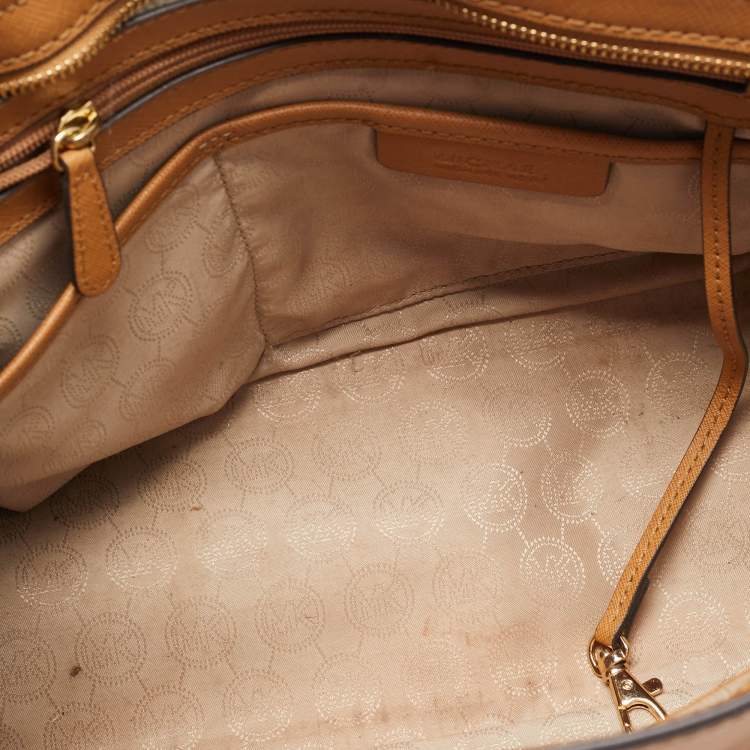 Pre Owned MICHAEL Michael Kors Beige Leather Large Selma Tote