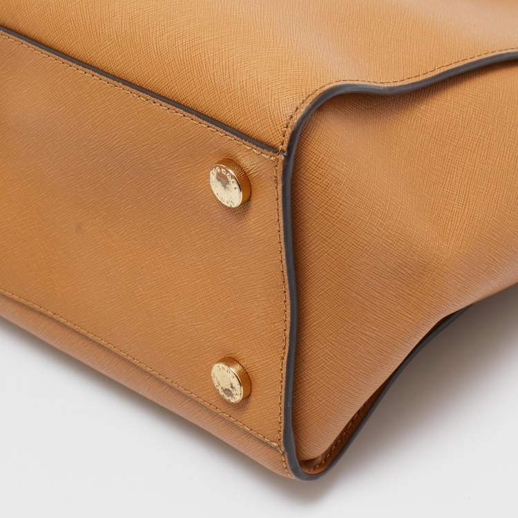 Pre Owned MICHAEL Michael Kors Beige Leather Large Selma Tote