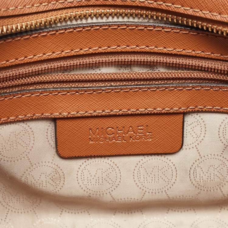 Pre Owned MICHAEL Michael Kors Brown Leather Small Selma Crossbody Bag