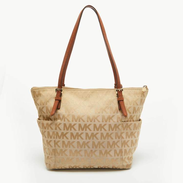 Pre Owned MICHAEL Michael Kors Beige/Brown Signature Canvas and Leather Jet Set Top Zip Tote