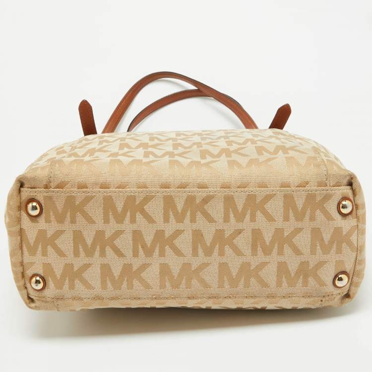 Pre Owned MICHAEL Michael Kors Beige/Brown Signature Canvas and Leather Jet Set Top Zip Tote