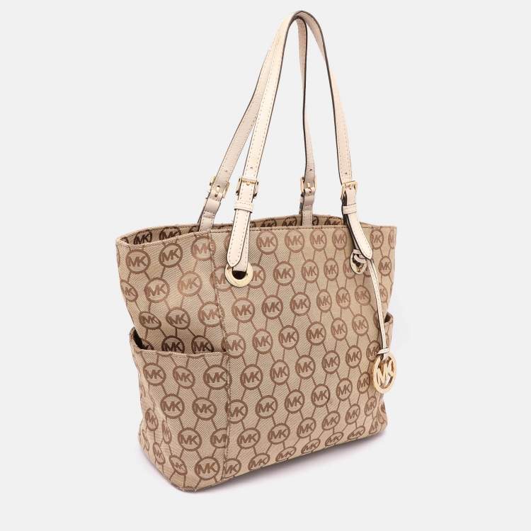 Pre Owned MICHAEL Michael Kors Beige/Brown Signature Canvas Jet Set Tote