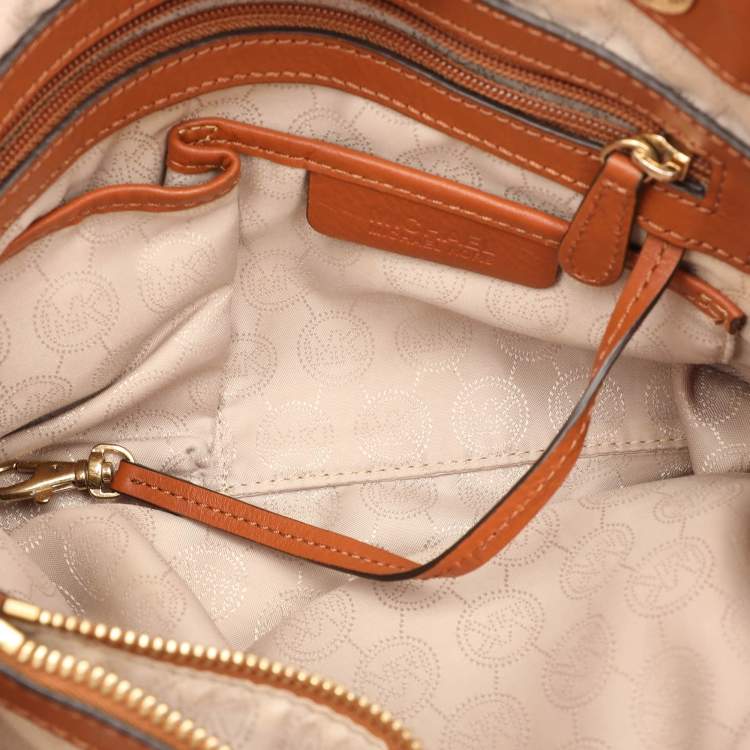 Pre Owned MICHAEL Michael Kors Brown Signature Coated Canvas Medium Cynthia Tote