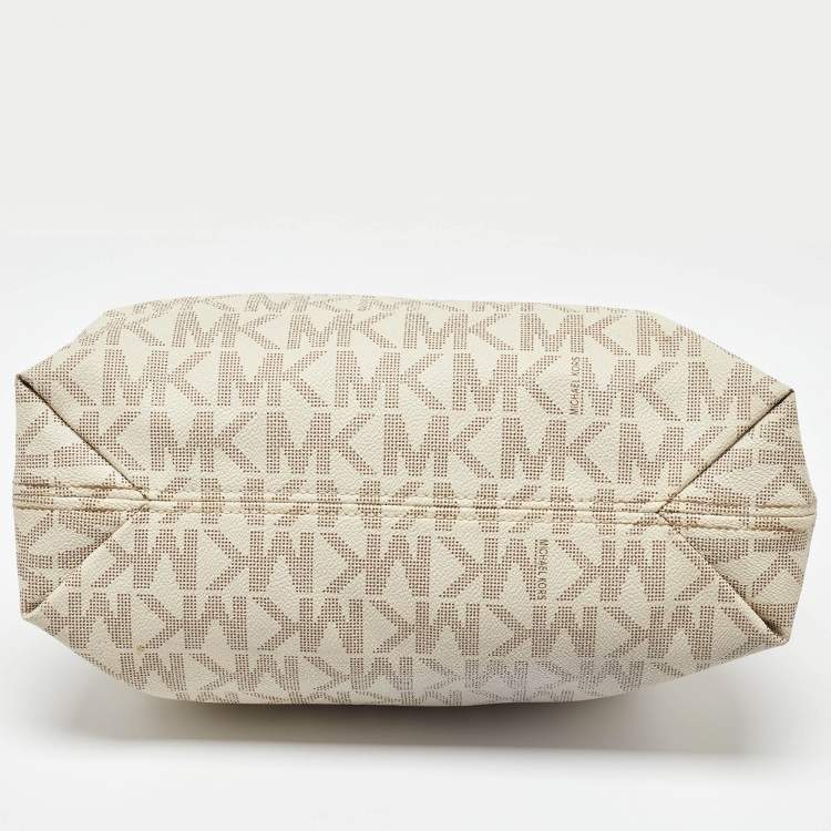 Pre Owned MICHAEL Michael Kors White Signature Coated Canvas Jet Set Shoulder Bag