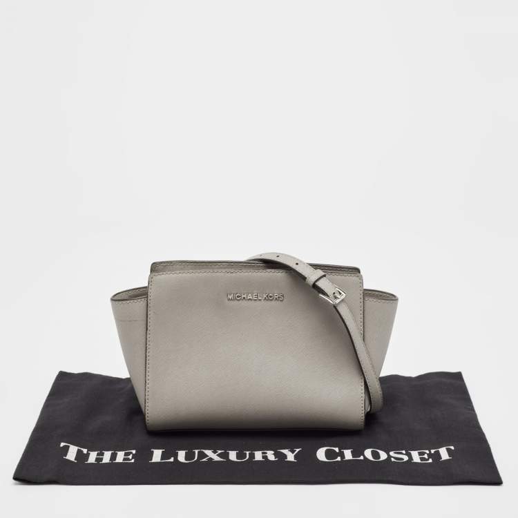 Pre Owned MICHAEL Michael Kors Grey Leather  Small Selma Crossbody Bag