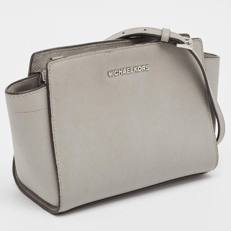 Pre Owned MICHAEL Michael Kors Grey Leather  Small Selma Crossbody Bag