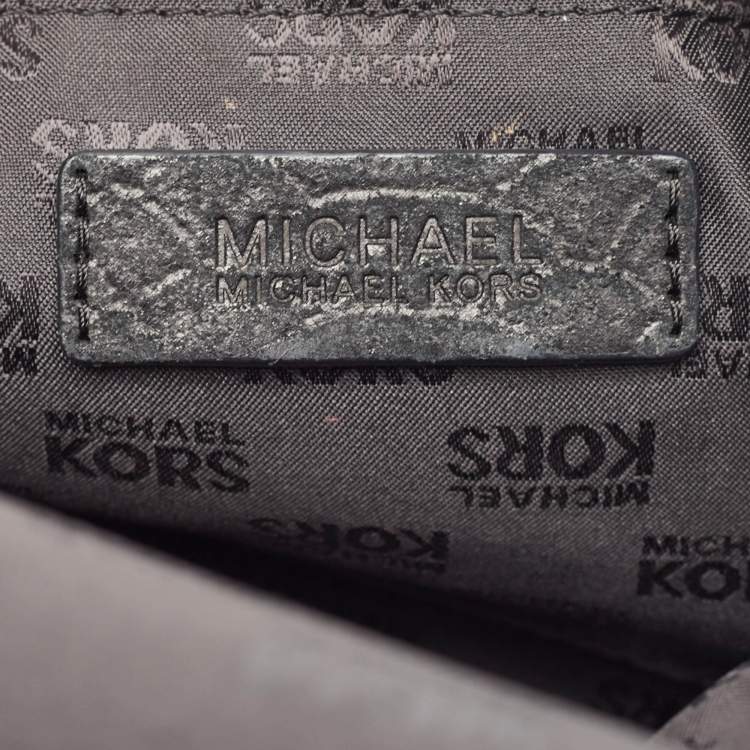 Pre Owned MICHAEL Michael Kors Black Python Embossed Leather Turnlock Chain Bag