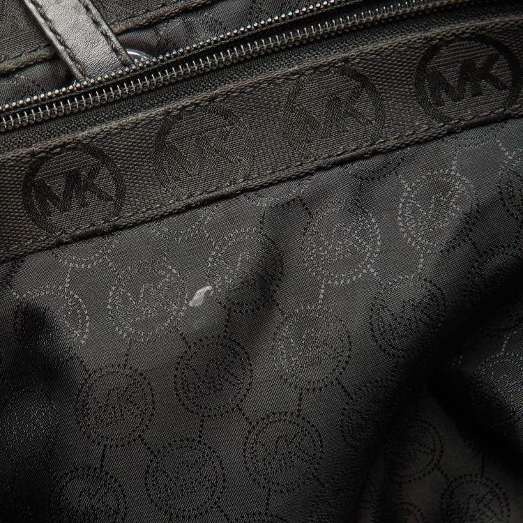 Pre Owned MICHAEL Michael Kors Black Signature Canvas and Leather Jet Set Tote