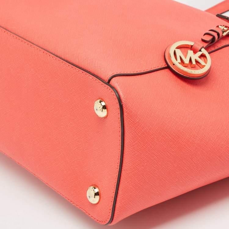 Pre Owned MICHAEL Michael Kors Red Saffiano Leather Large Top Zip Jet Set Tote